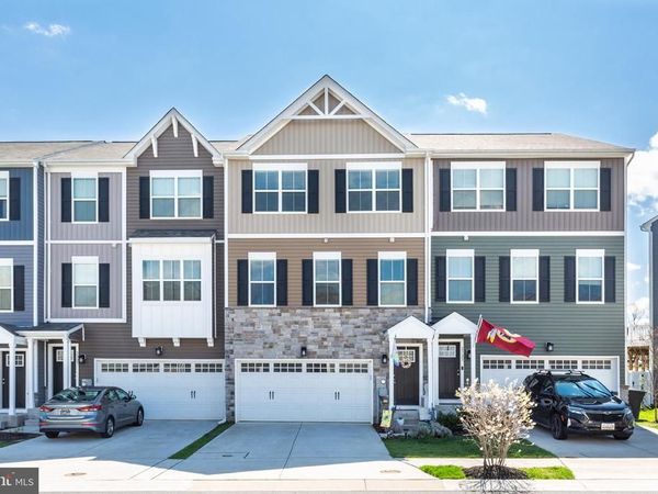 2723 TOWN VIEW CIRCLE, NEW WINDSOR, MD 21776