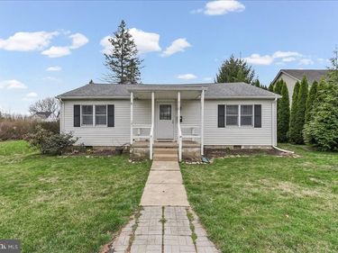 510 3RD AVENUE, PARKESBURG, PA 19365