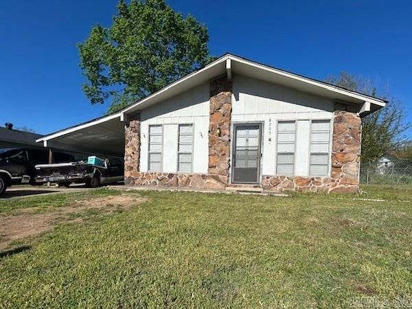 8205 N Claremont Avenue , Sherwood, AR 72120