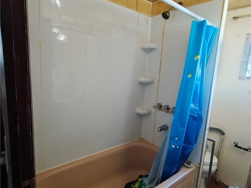 8112 Russell Lane, Cleveland, OH 44144 Photo 4