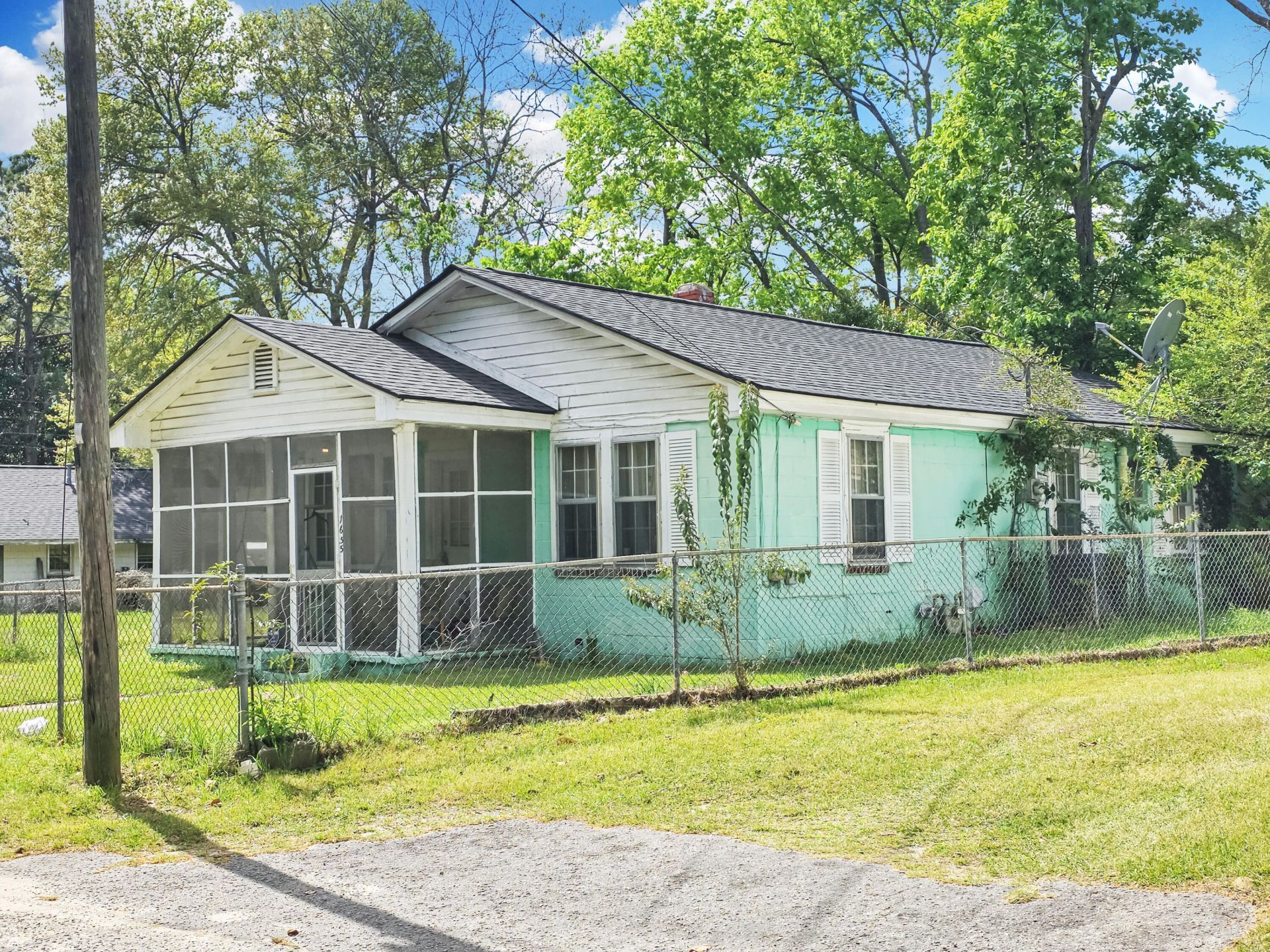 1655 Irvin Street Photo 19