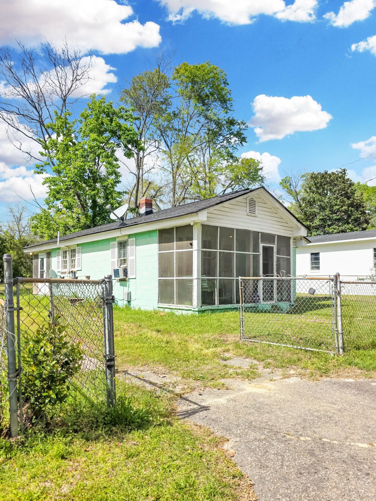 1655 Irvin Street Photo 20