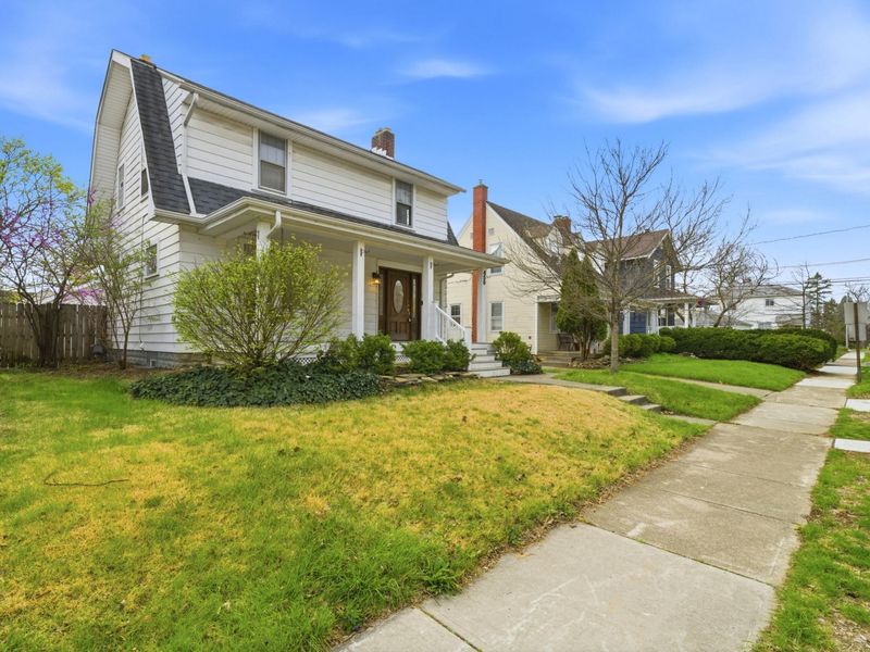 459 E Tulane Road, Columbus, OH 43202 Photo 2