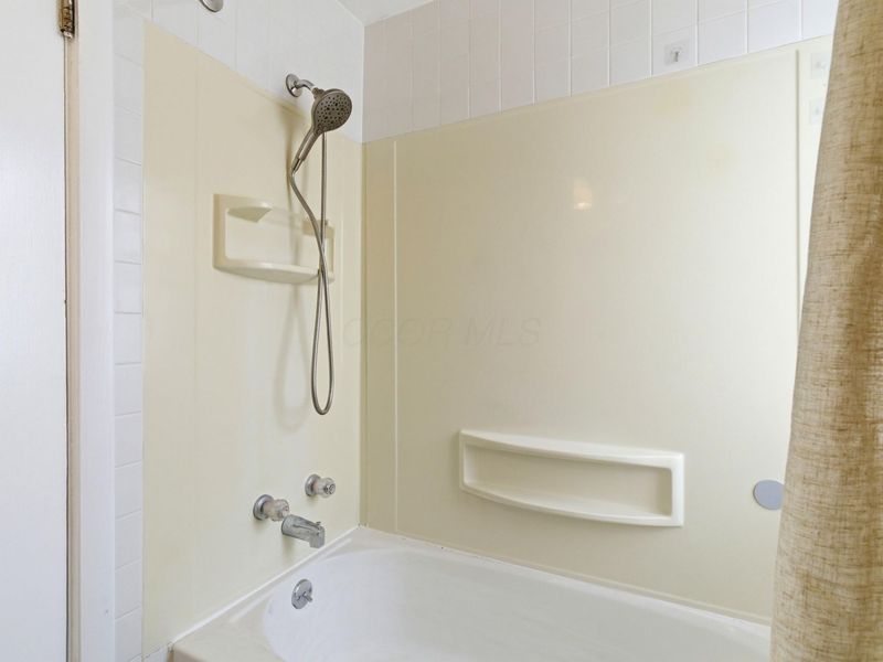 459 E Tulane Road, Columbus, OH 43202 Photo 28