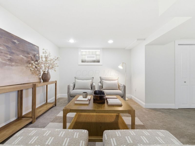 459 E Tulane Road, Columbus, OH 43202 Photo 29