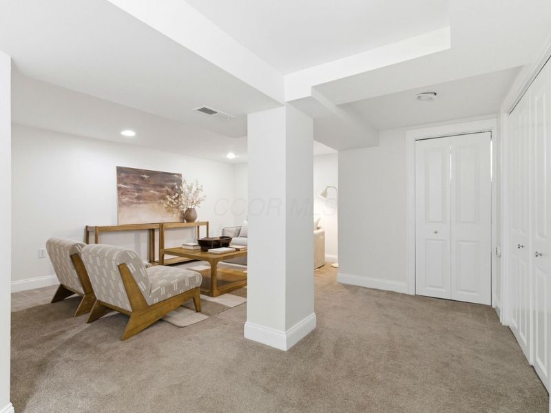 459 E Tulane Road, Columbus, OH 43202 Photo 32