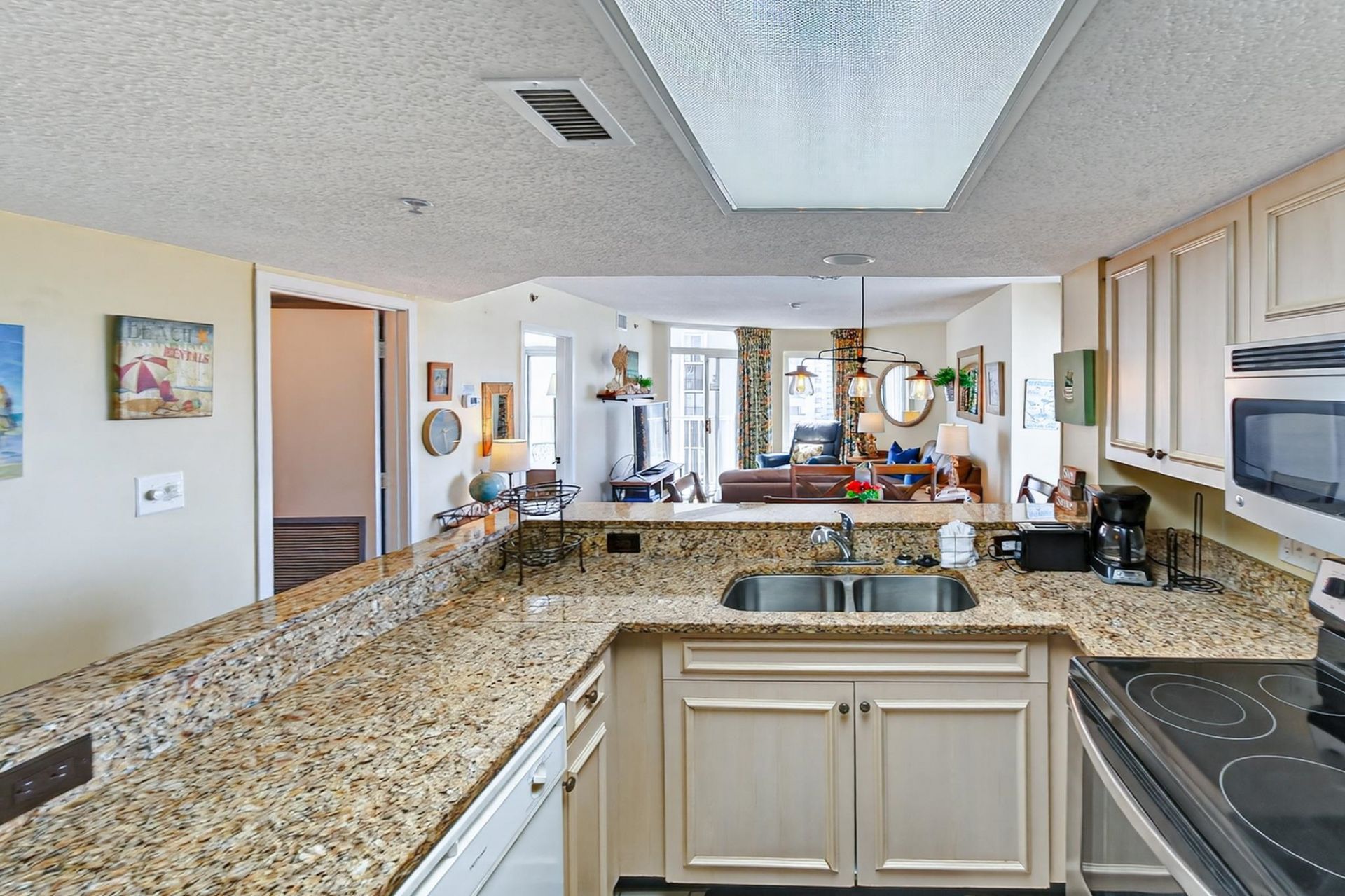 161 Seawatch Dr. Photo 13