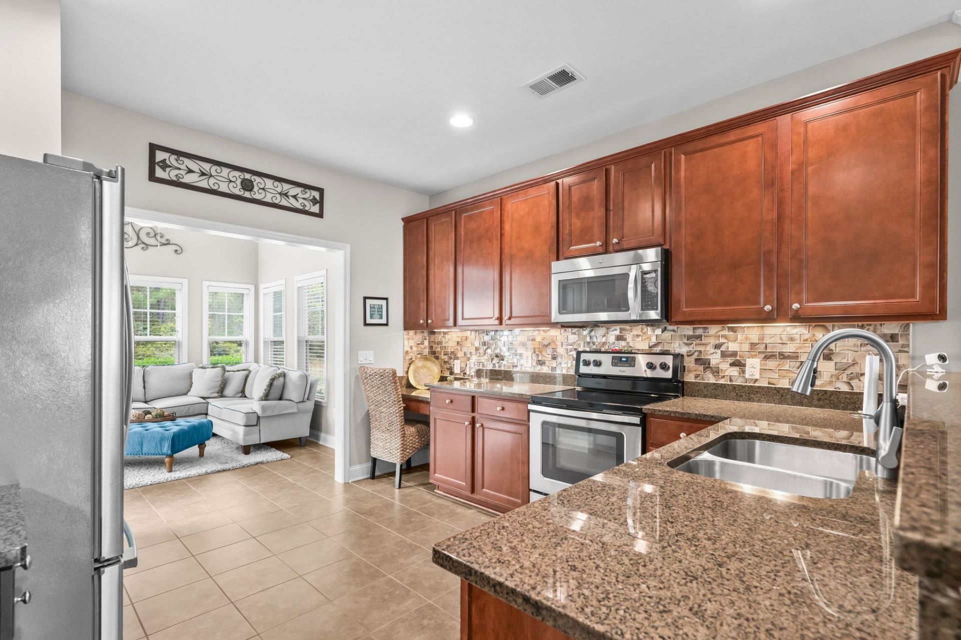 6244 Catalina Dr. Photo 10