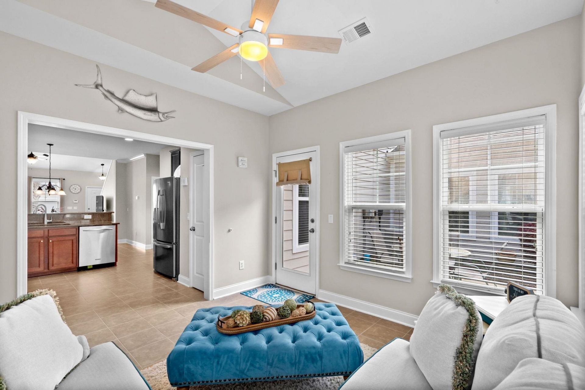 6244 Catalina Dr. Photo 14