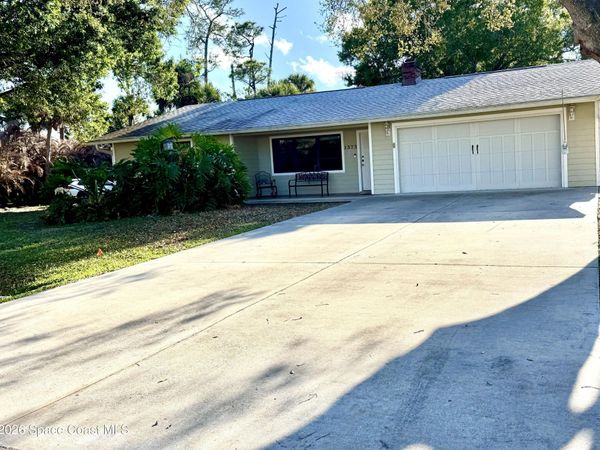 1373 Haverford Lane , Sebastian, FL 32958