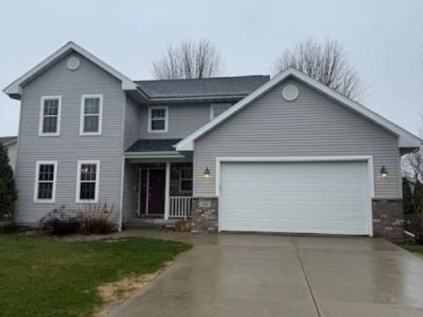 346 Country Clover Drive, DeForest, WI 53532