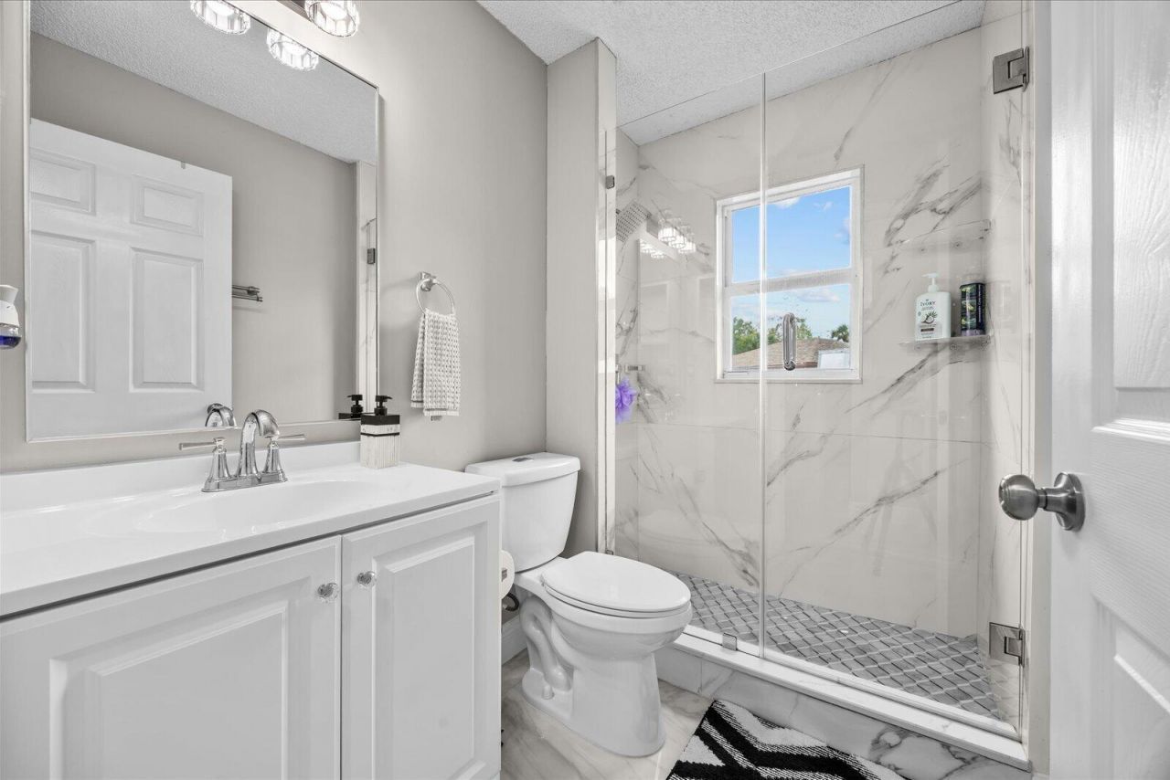 471 NW Sherbrooke Avenue, Port Saint Lucie, FL 34983 Photo