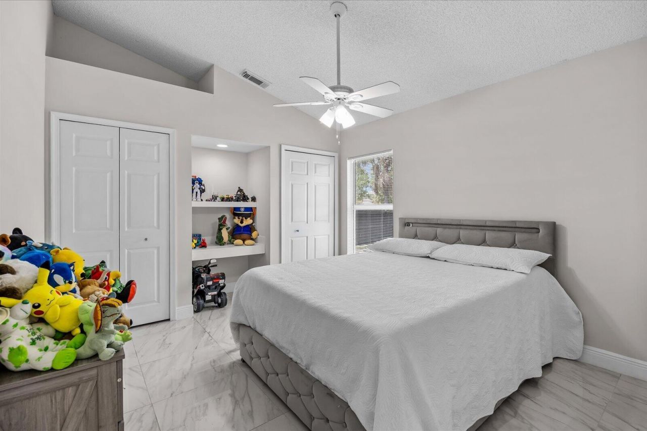 471 NW Sherbrooke Avenue, Port Saint Lucie, FL 34983 Photo