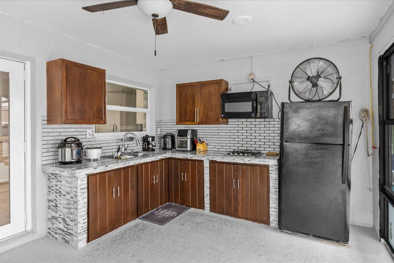 471 NW Sherbrooke Avenue, Port Saint Lucie, FL 34983 Photo