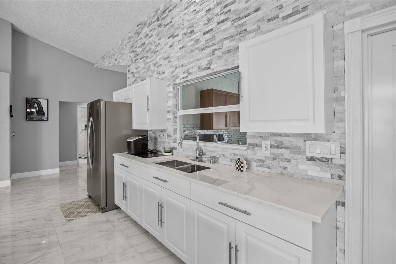 471 NW Sherbrooke Avenue, Port Saint Lucie, FL 34983 Photo