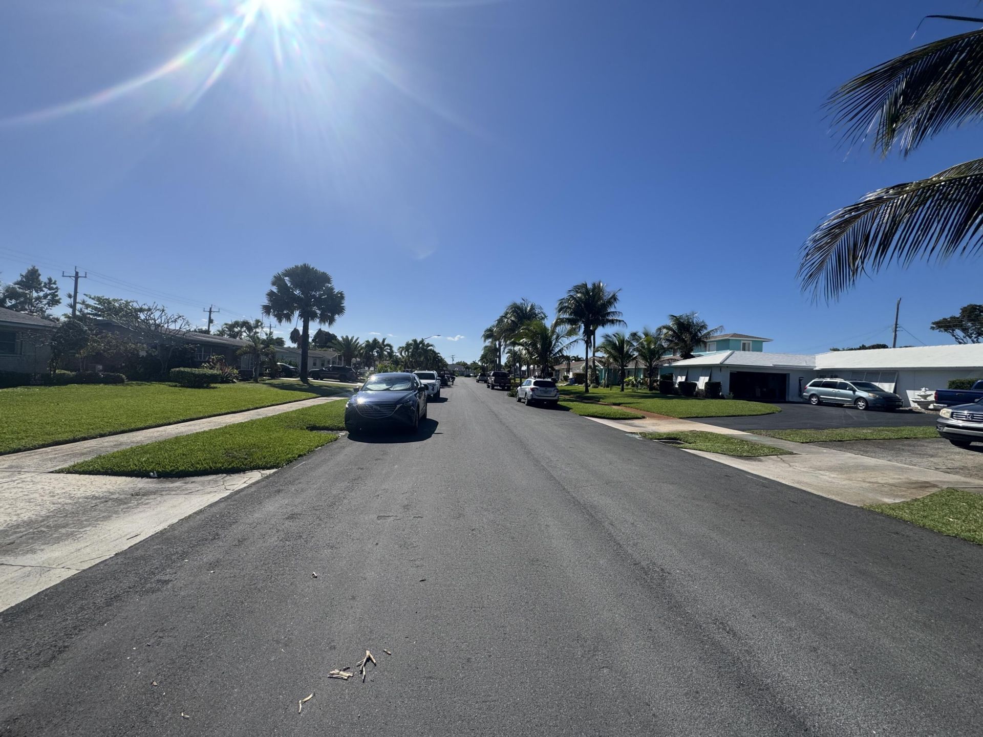 521 E Redwood Drive, Lake Park, FL 33403 Photo