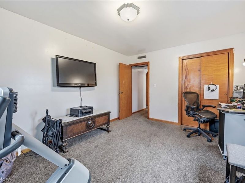 712 Champion Avenue E, Warren, OH 44483 Photo 34