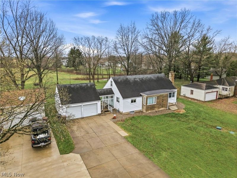 712 Champion Avenue E, Warren, OH 44483 Photo 4