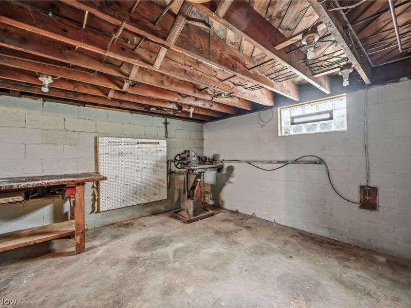 712 Champion Avenue E, Warren, OH 44483 Photo 46