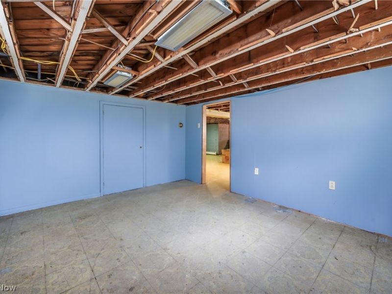 712 Champion Avenue E, Warren, OH 44483 Photo 49