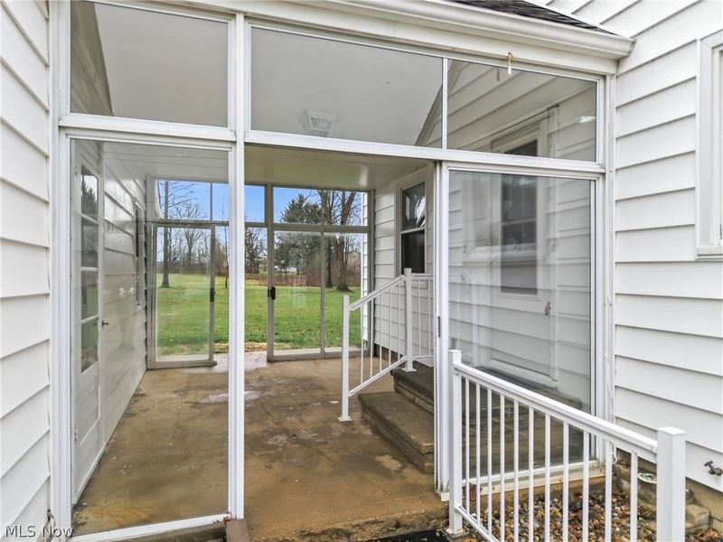 712 Champion Avenue E, Warren, OH 44483 Photo 6