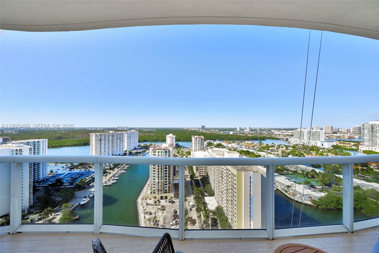 15901 Collins Ave , Unit 2405, Sunny Isles Beach, FL 33160 Photo