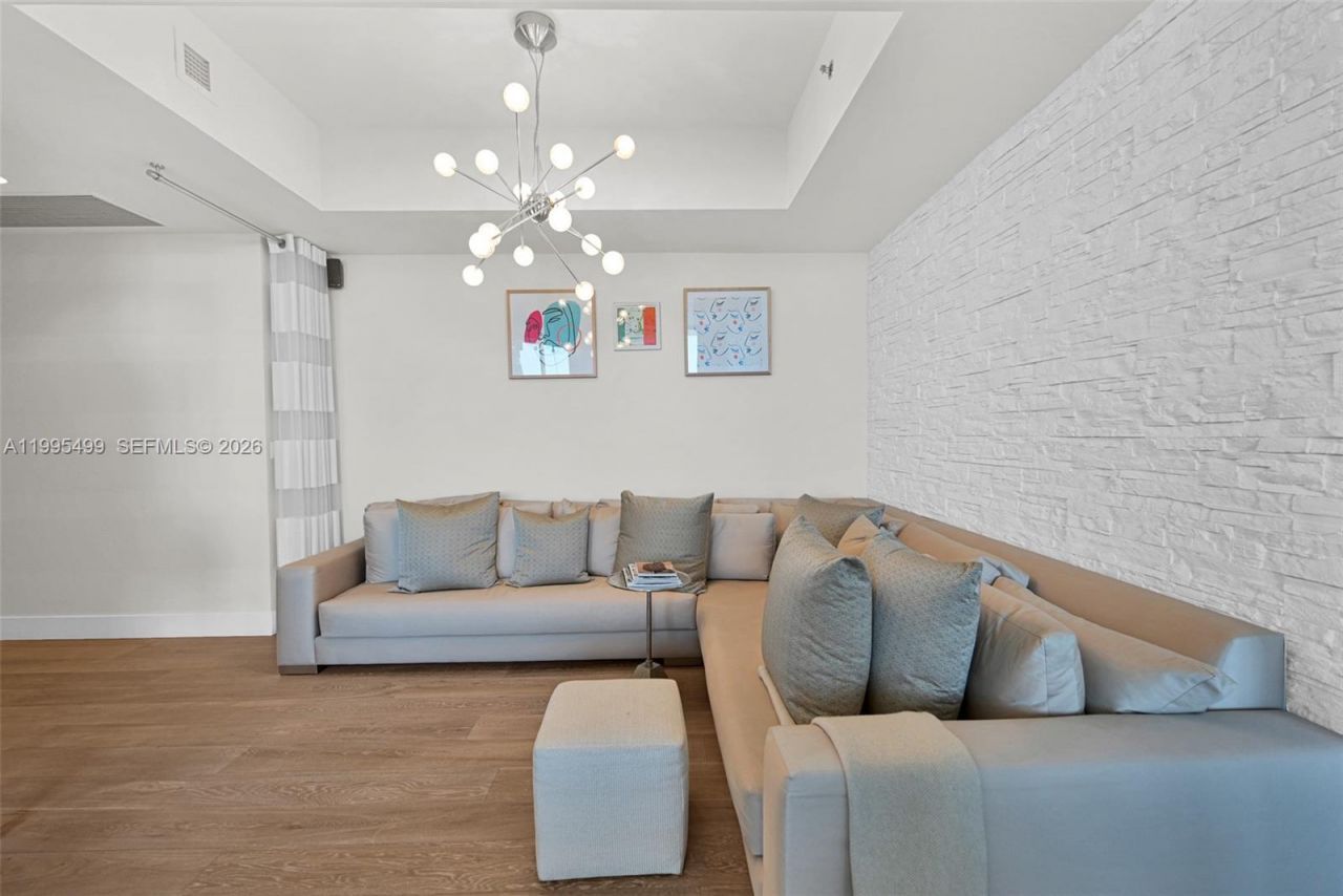 15901 Collins Ave , Unit 2405, Sunny Isles Beach, FL 33160 Photo