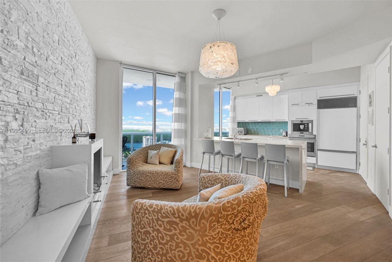 15901 Collins Ave , Unit 2405, Sunny Isles Beach, FL 33160 Photo