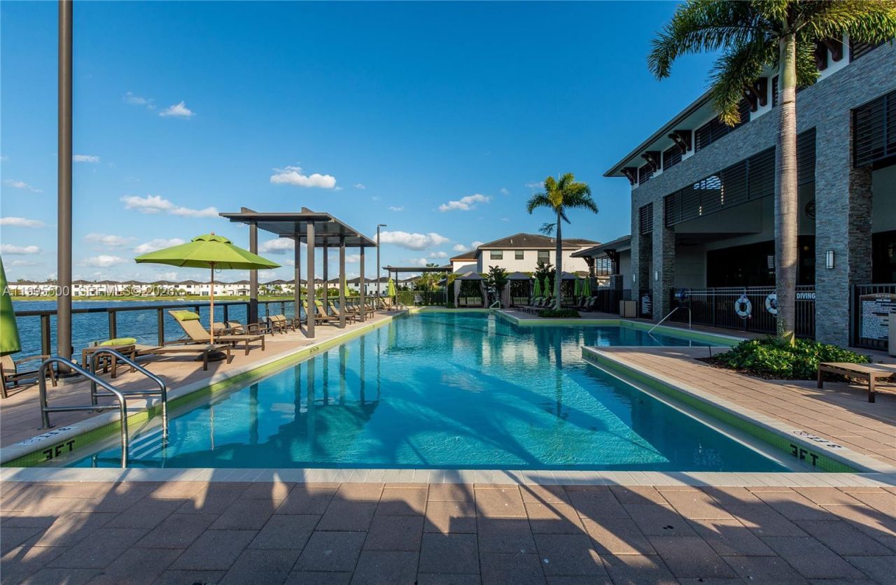 8836 NW 161st Ter , Miami Lakes, FL 33018 Photo