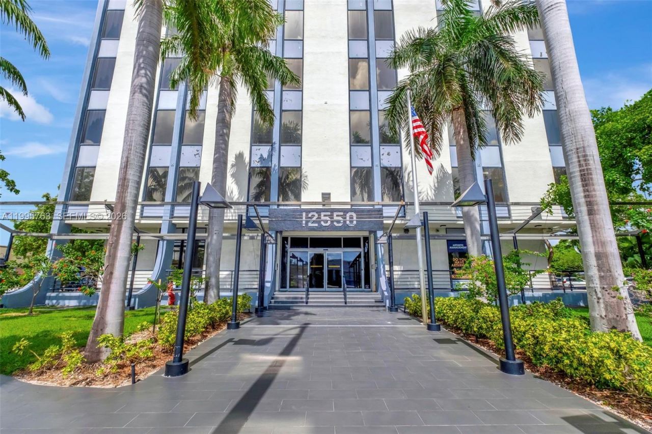 12550 Biscayne Blvd, Unit 501, North Miami, FL 33181 Photo