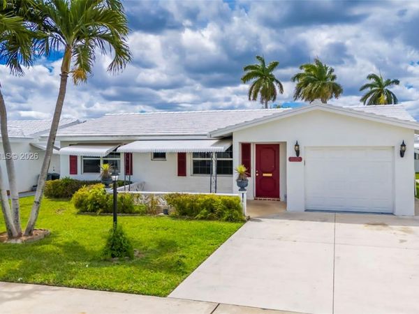 1005 SW 18th St , Boynton Beach, FL 33426