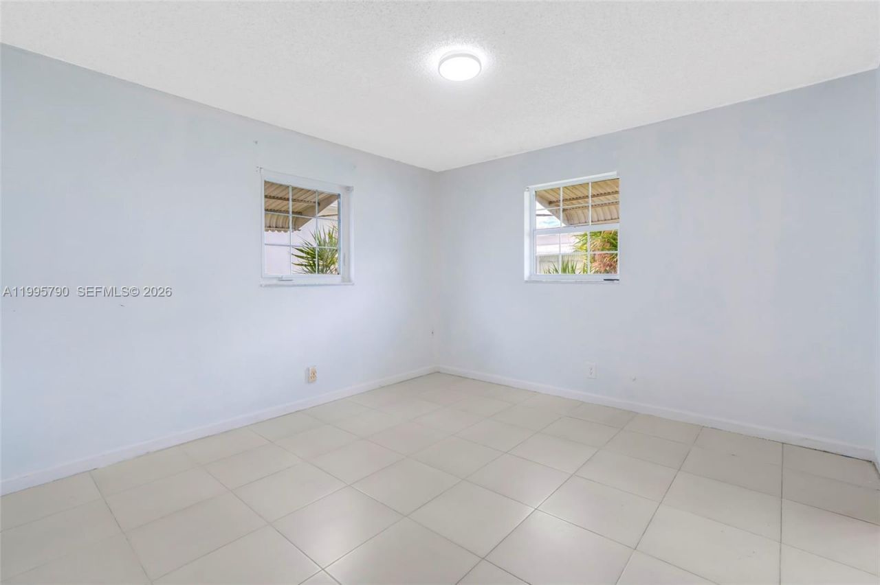 1005 SW 18th St , Boynton Beach, FL 33426 Photo