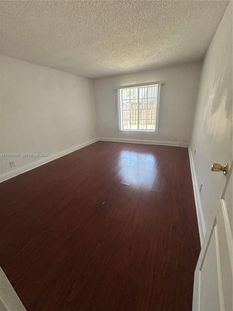 5201 Geneva Way, Unit 113, Doral, FL 33166 Photo