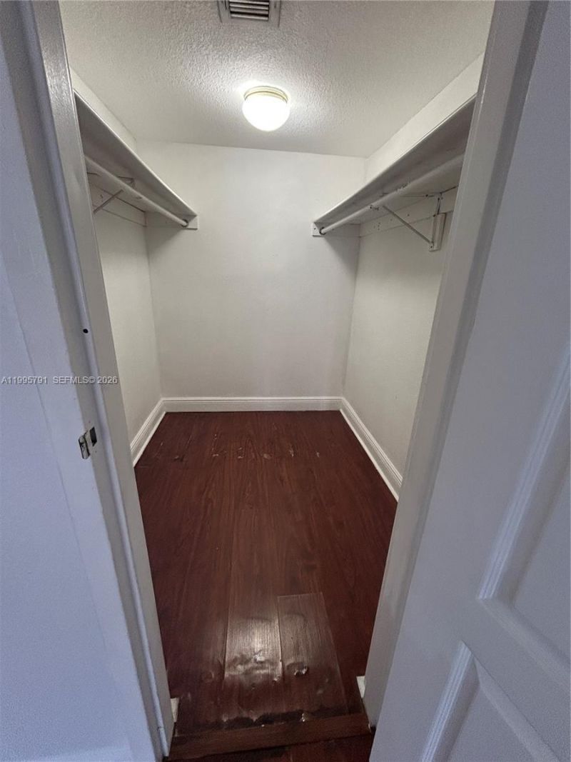5201 Geneva Way, Unit 113, Doral, FL 33166 Photo