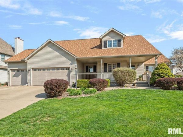 2705 Hastings Road, Chatham, IL 62629