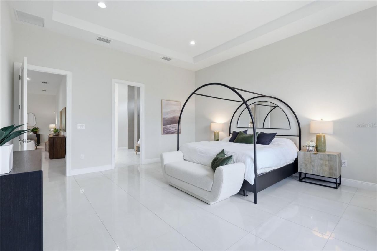 9221 Bernini Place, Sarasota, FL 34240 Photo