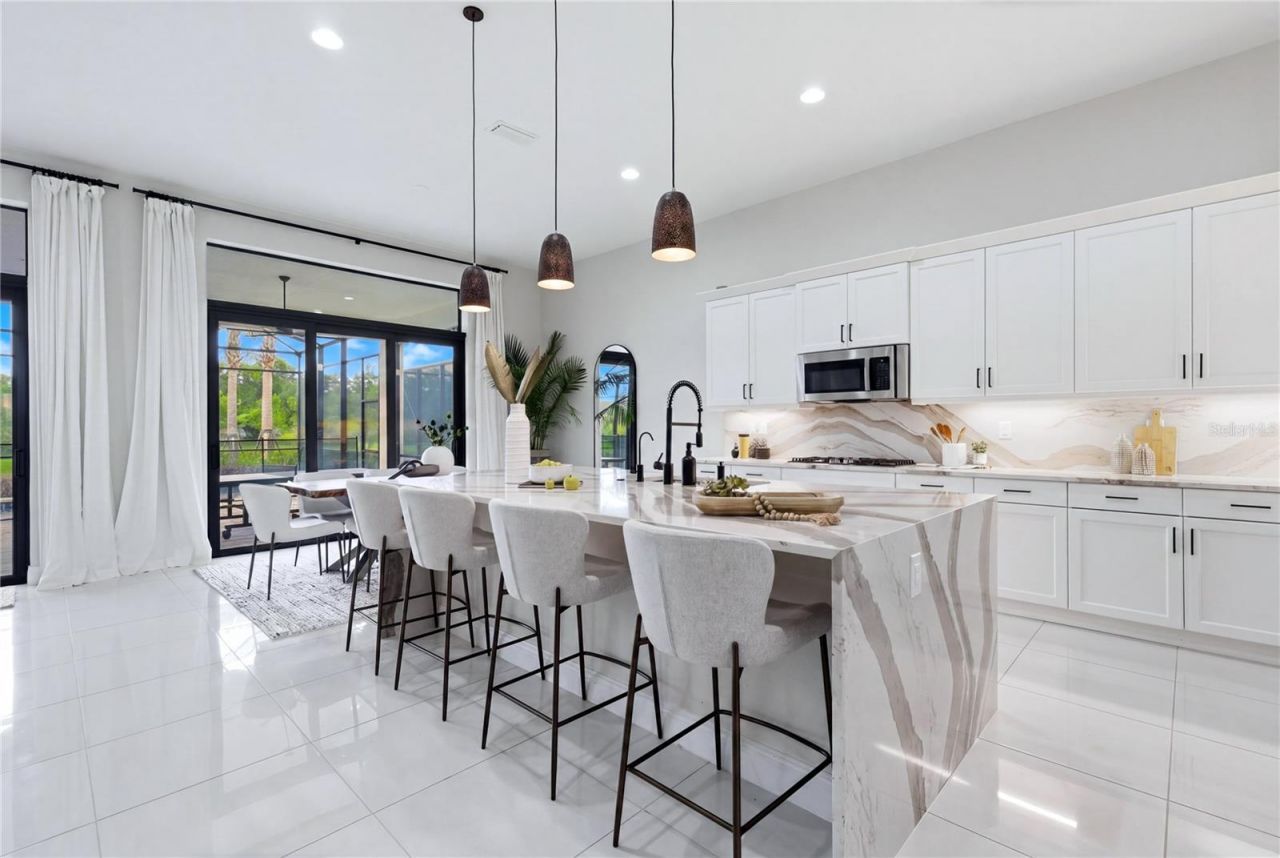 9221 Bernini Place, Sarasota, FL 34240 Photo