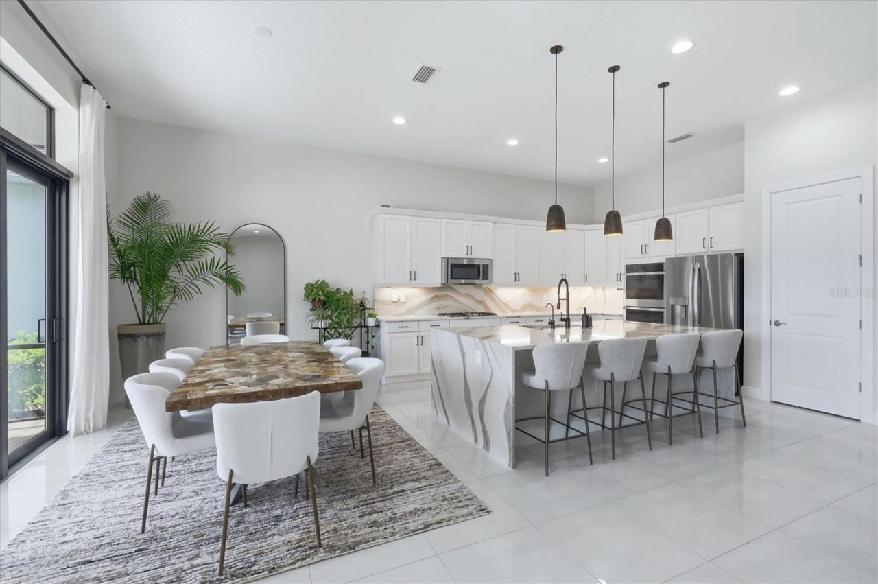 9221 Bernini Place, Sarasota, FL 34240 Photo