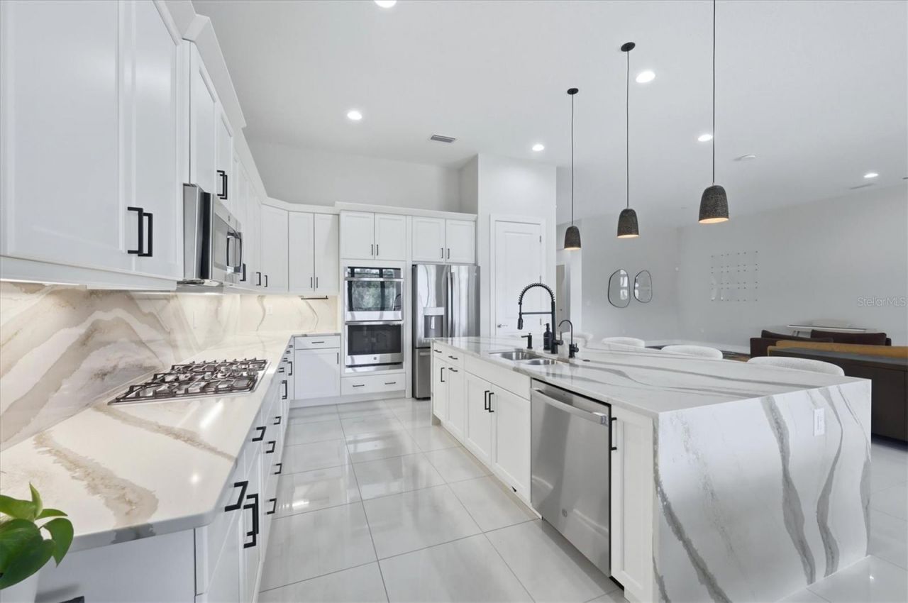 9221 Bernini Place, Sarasota, FL 34240 Photo