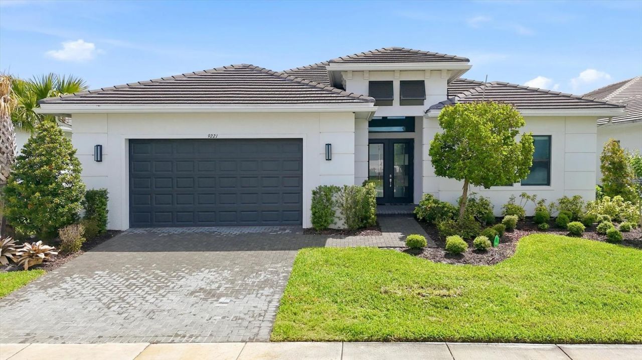 9221 Bernini Place, Sarasota, FL 34240 Photo
