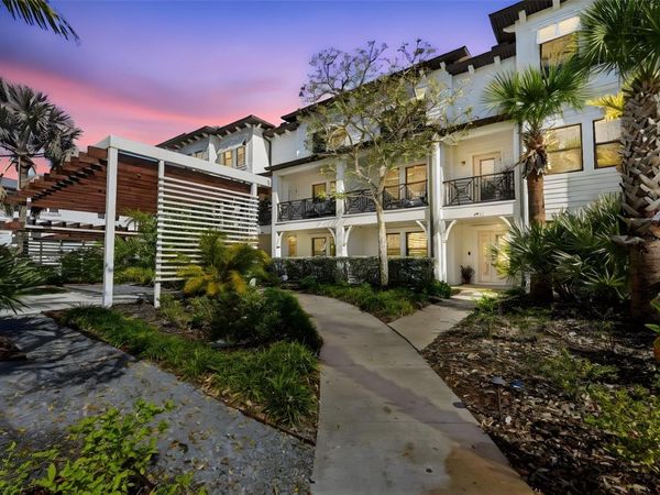 4921 W PAUL AVENUE, Unit 5, TAMPA, FL 33611