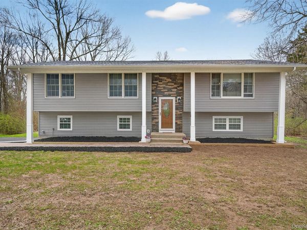 6 Viaduct Court, Salisbury Mills, NY 12577