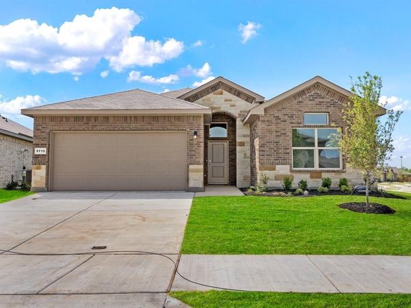 9712 Austin Hollow Road, Crowley, TX 76036