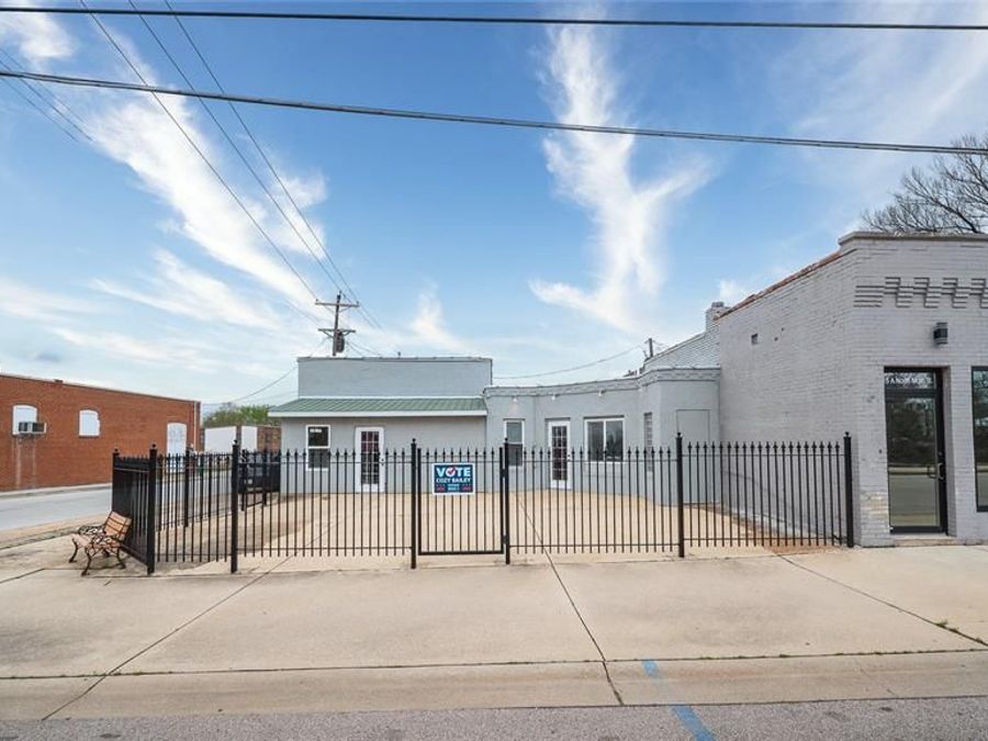 Property Image 4