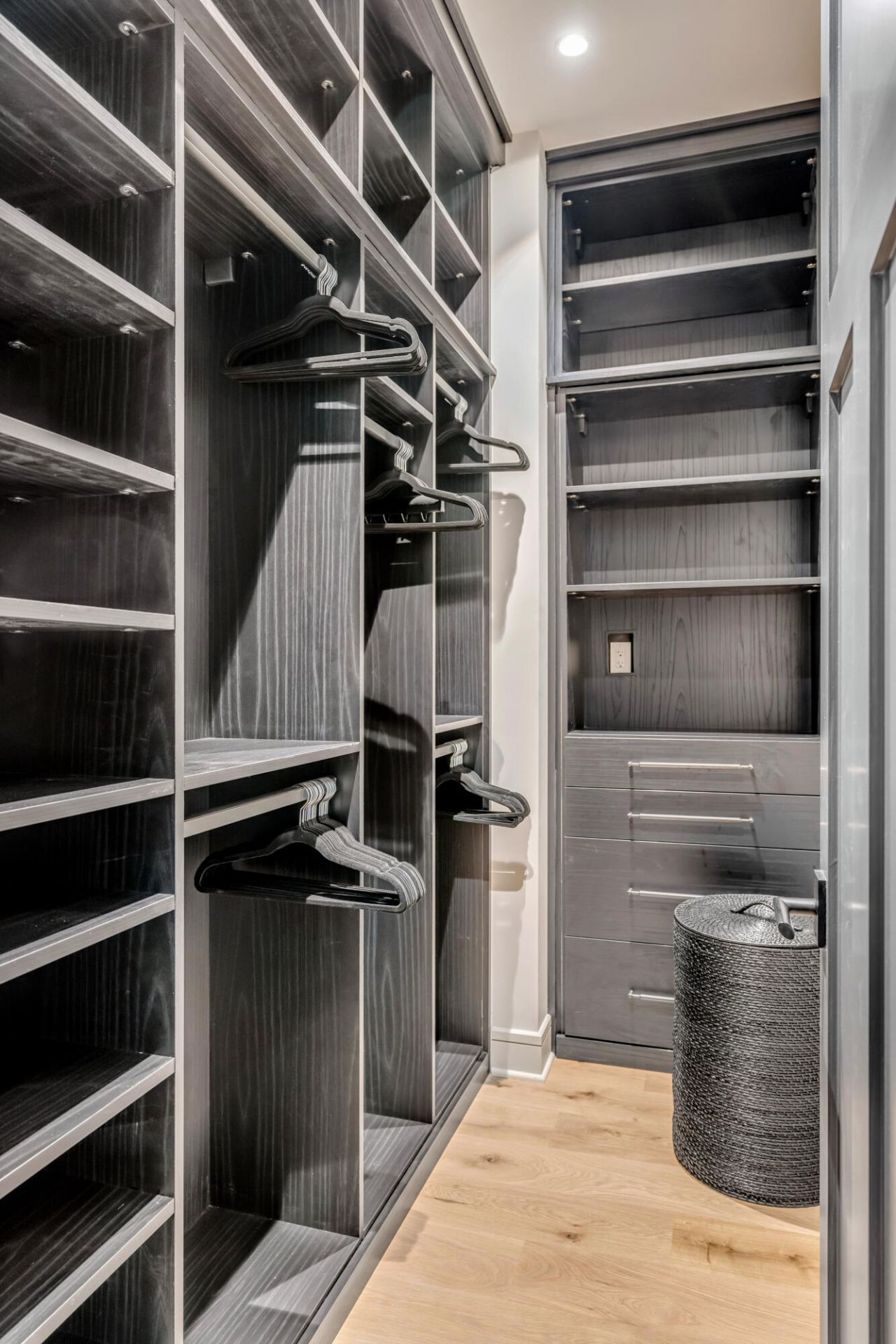 71 Wentworth Street Photo 33