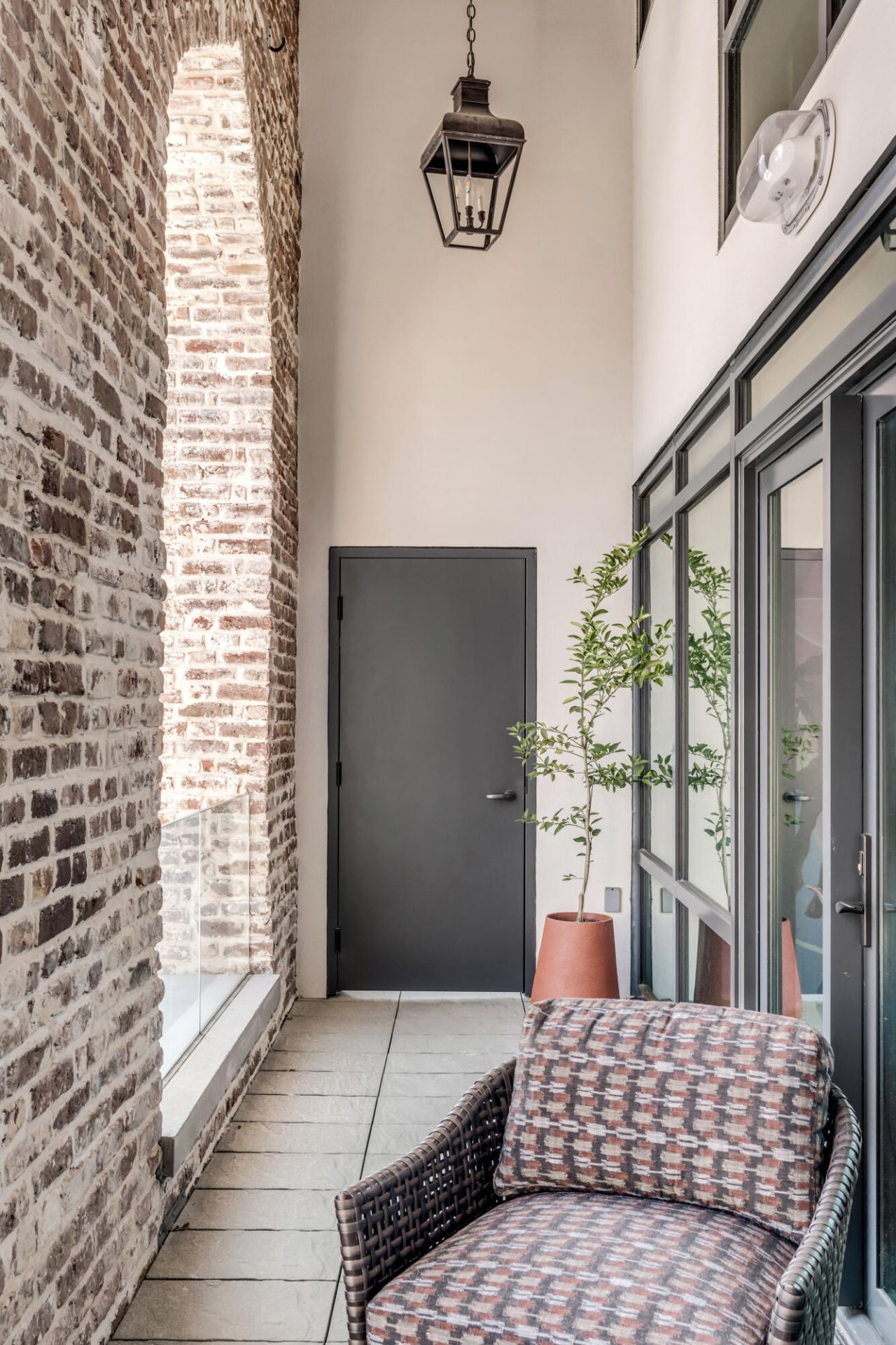 71 Wentworth Street Photo 47