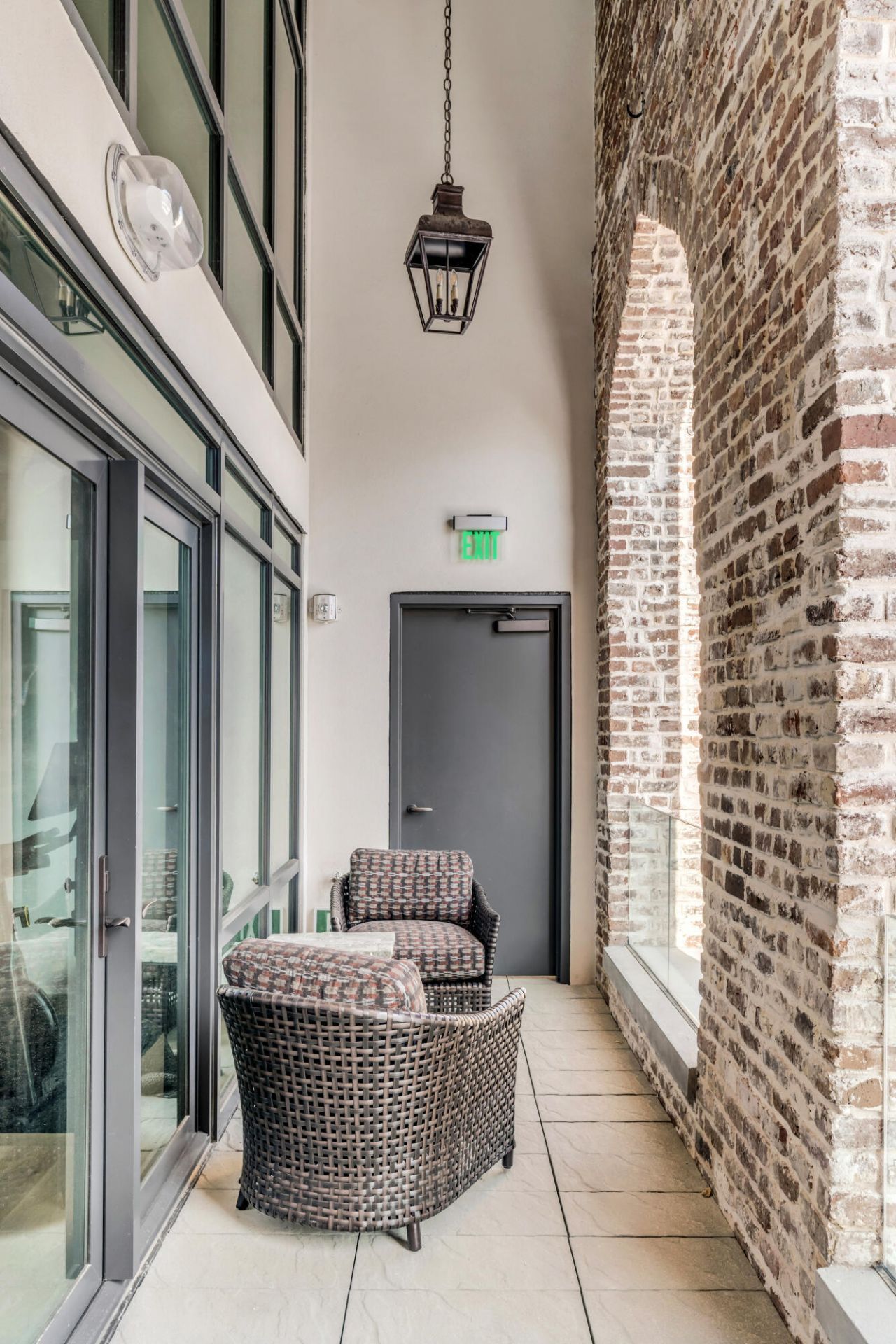 71 Wentworth Street Photo 48