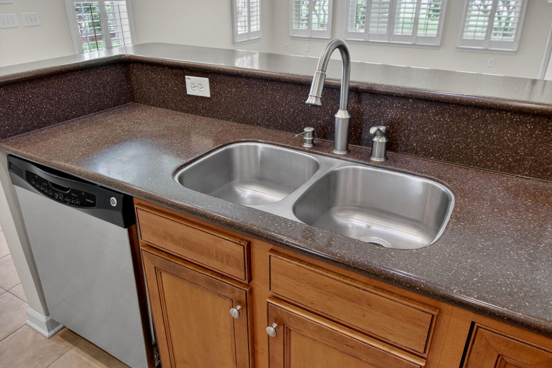 152 Back Tee Circle Photo 13