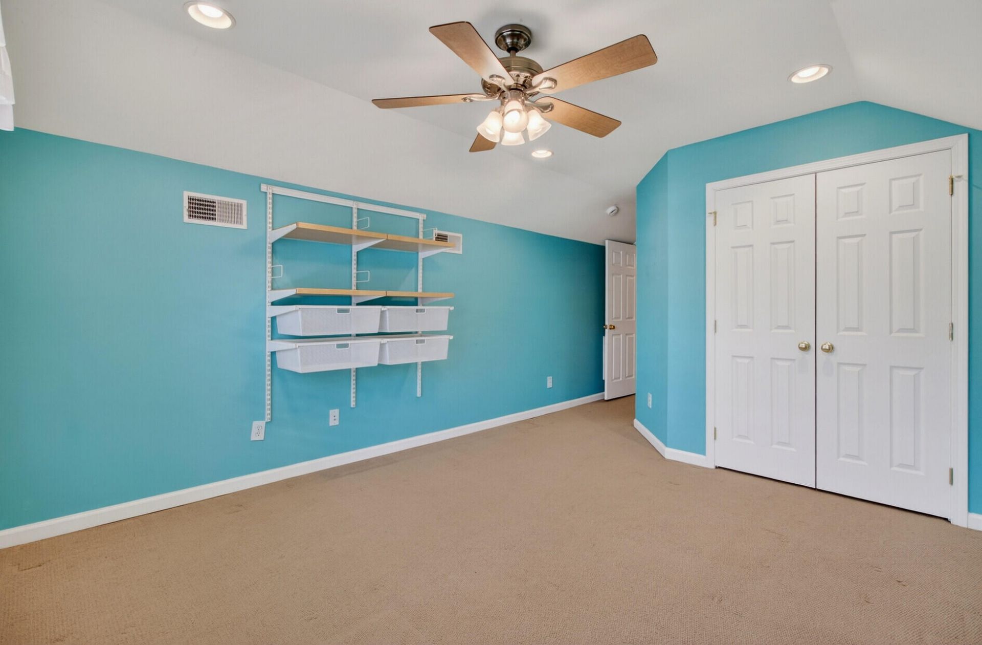 152 Back Tee Circle Photo 32