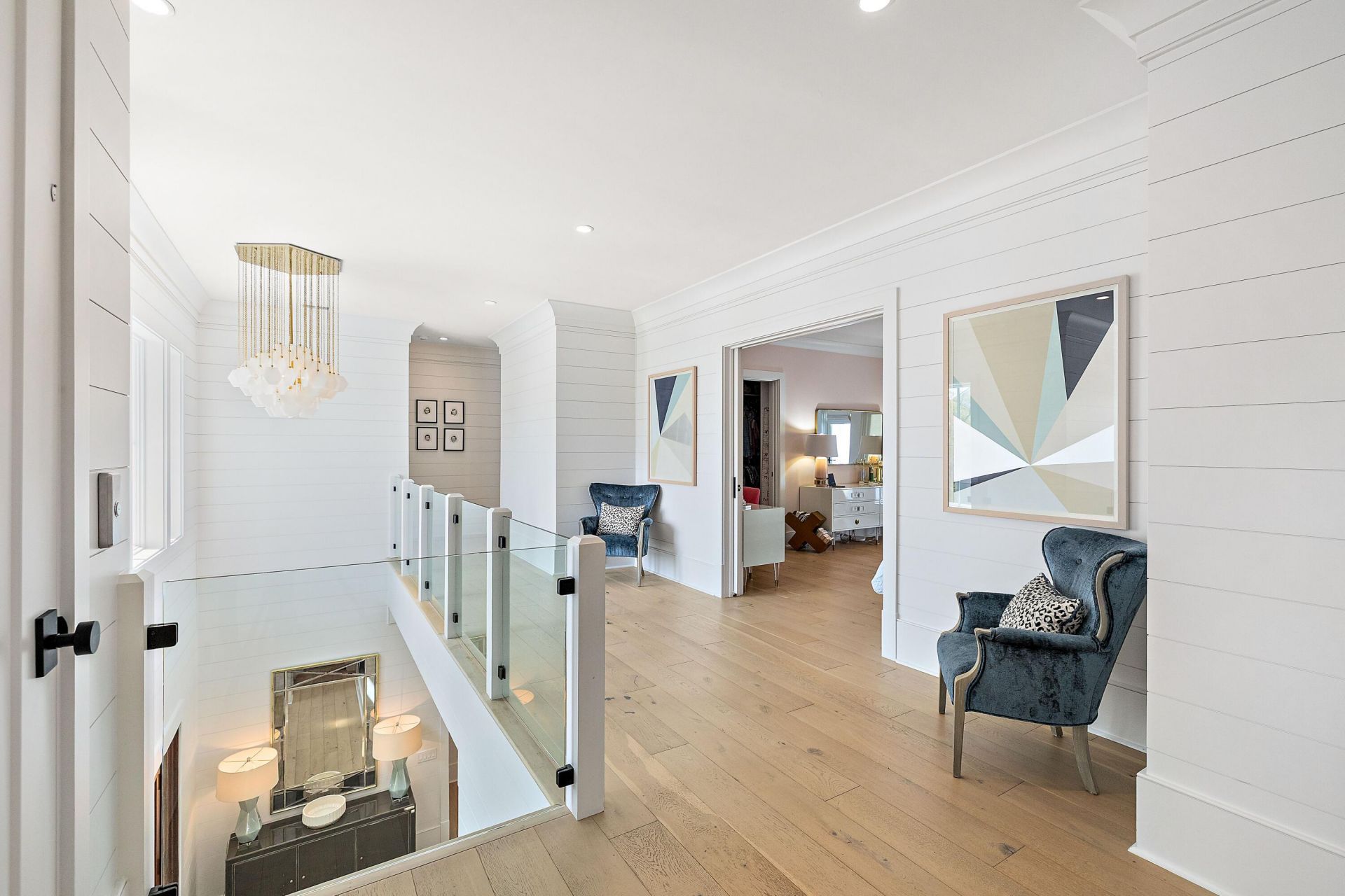 571 Wading Place Photo 18